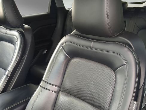 Used 2022 Lincoln Corsair AWD w/ Premium Package image 9