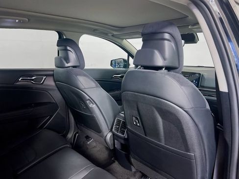 Used 2026 Kia Sportage SX FWD image 9