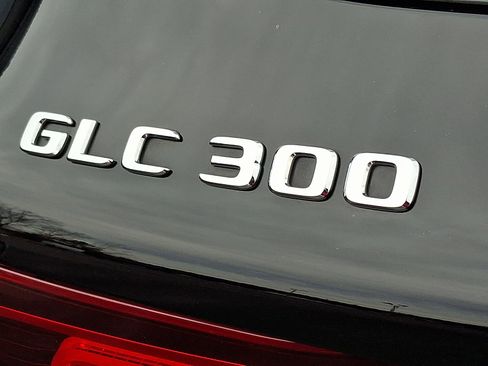 Certified 2022 Mercedes-Benz GLC 300 4MATIC image 31