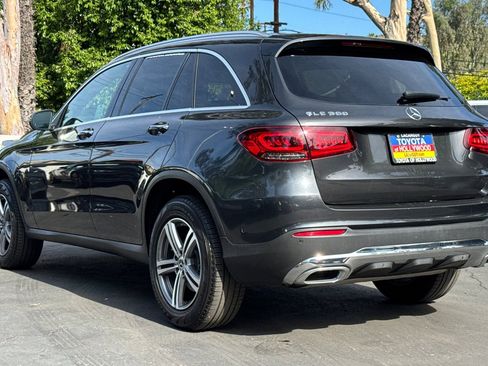 Used 2022 Mercedes-Benz GLC 300 image 6
