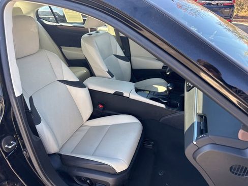 Used 2023 Lexus ES 250 w/ Premium Package image 14