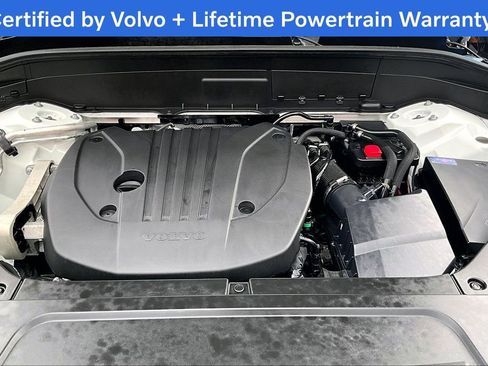 Certified 2025 Volvo XC90 B5 Plus image 13