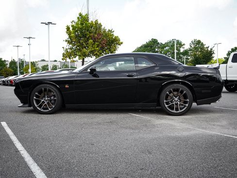 Used 2023 Dodge Challenger R/T Scat Pack w/ Plus Package RWD image 7
