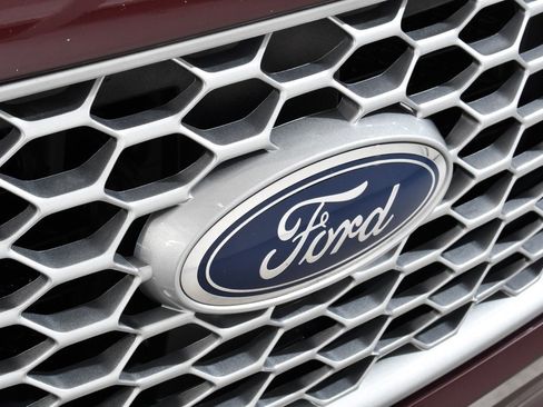 Used 2024 Ford Edge SEL w/ Convenience Package image 21