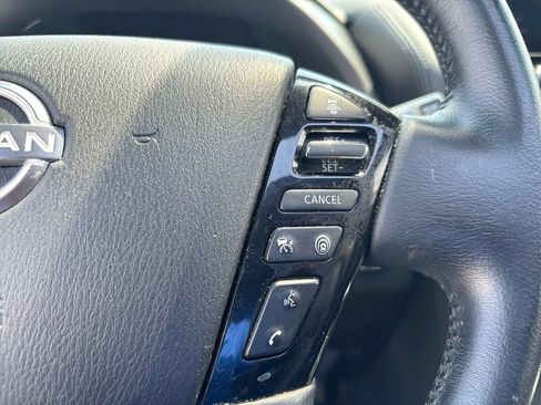 Used 2022 Nissan Armada SL w/ Midnight Edition Package RWD image 34