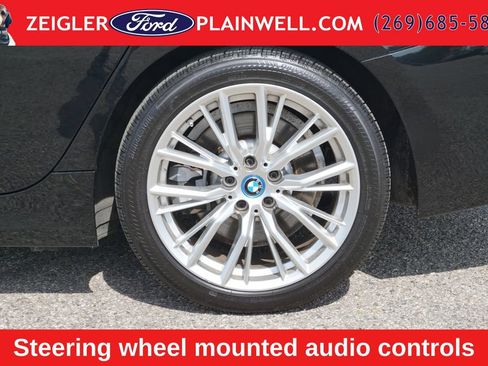 Used 2023 BMW 330e xDrive w/ Driving Assistance Package AWD/4WD image 9