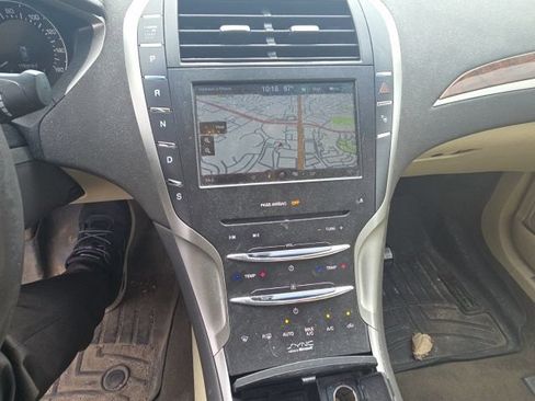 Used 2015 Lincoln MKZ AWD w/ Equipment Group 102A Reserve image 8