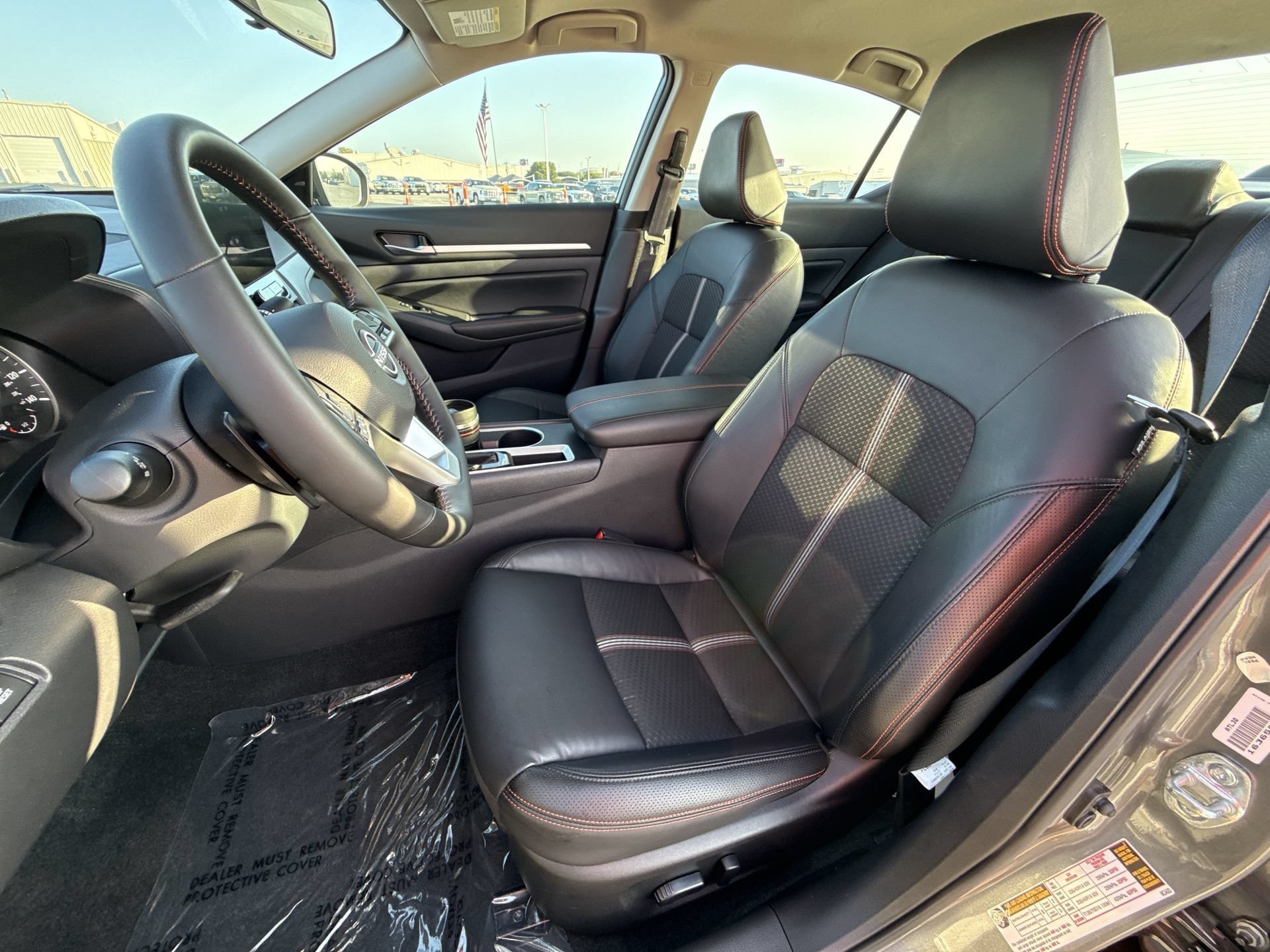Used 2026 Nissan Altima 2.5 SR FWD image 13