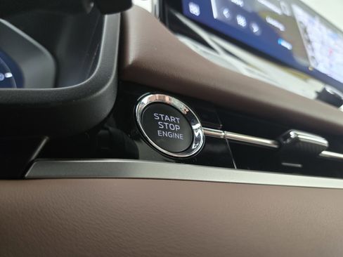 New 2026 Mitsubishi Outlander SEL image 26