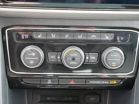 Certified 2023 Volkswagen Atlas Cross Sport SEL AWD/4WD image 29