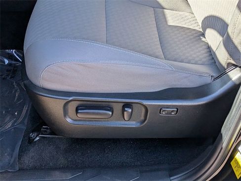 Used 2022 Toyota Tacoma SR5 image 12