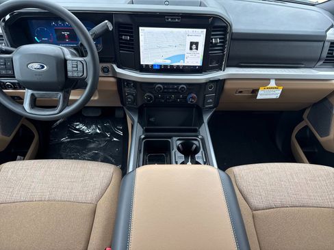 New 2026 Ford F250 XLT w/ XLT Premium Package image 14