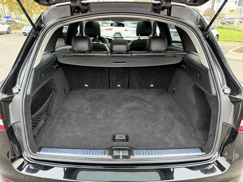 Used 2017 Mercedes-Benz GLC 300 4MATIC image 17