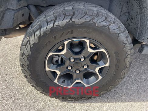 Used 2023 Jeep Wrangler Unlimited Rubicon 4xe AWD/4WD image 17