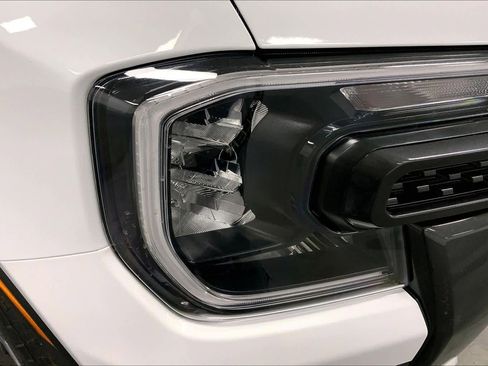 New 2025 Ford Ranger XLT w/ Trailer Tow Package image 13