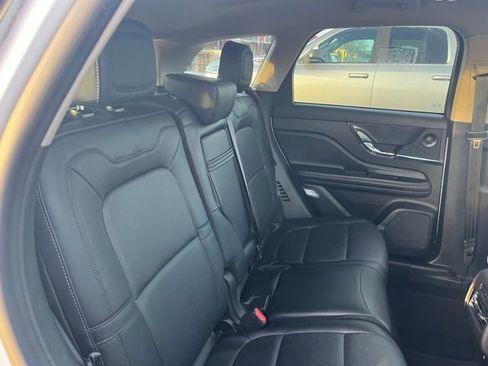 Used 2025 Lincoln Corsair Reserve w/ Equipment Group 202A image 24