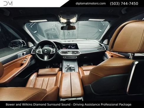 Used 2020 BMW X7 M50i AWD/4WD image 32