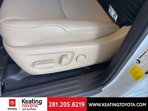 Used 2024 Toyota 4Runner Limited image 14