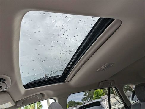 New 2025 Subaru Outback Premium image 21