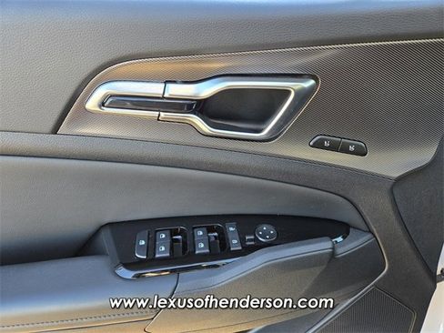 Used 2024 Kia Sportage SX image 20