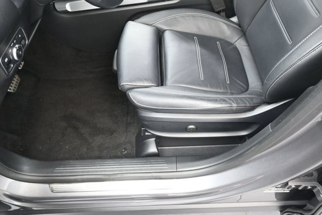 Used 2023 Mercedes-Benz GLB 250 image 13