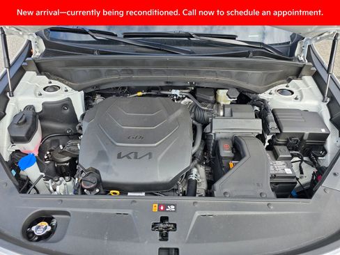 Used 2025 Kia Telluride AWD image 11