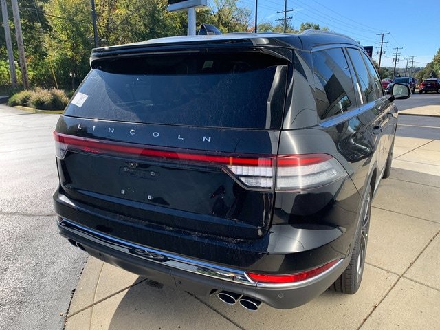New 2027 Lincoln Aviator Reserve AWD/4WD image 6