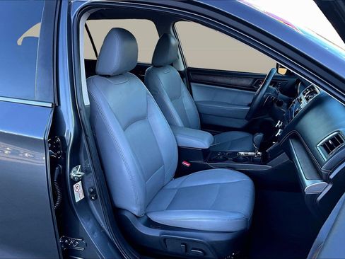 Used 2019 Subaru Outback 3.6R Limited w/ Popular Package #2 image 7