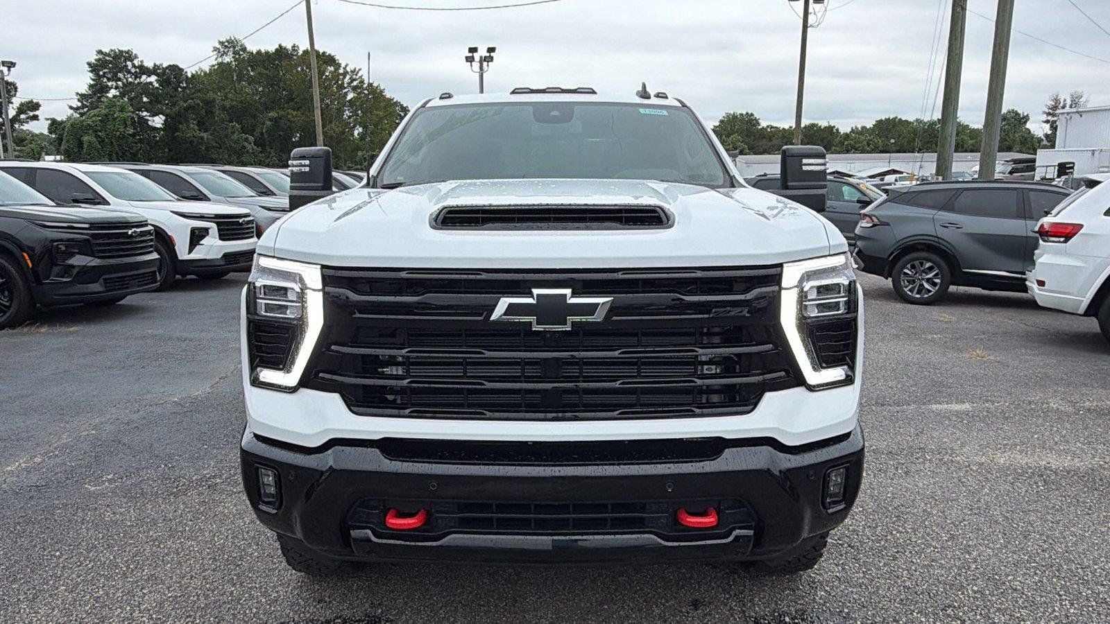 New 2026 Chevrolet Silverado 2500 LT w/ Trail Boss Package AWD/4WD image 2