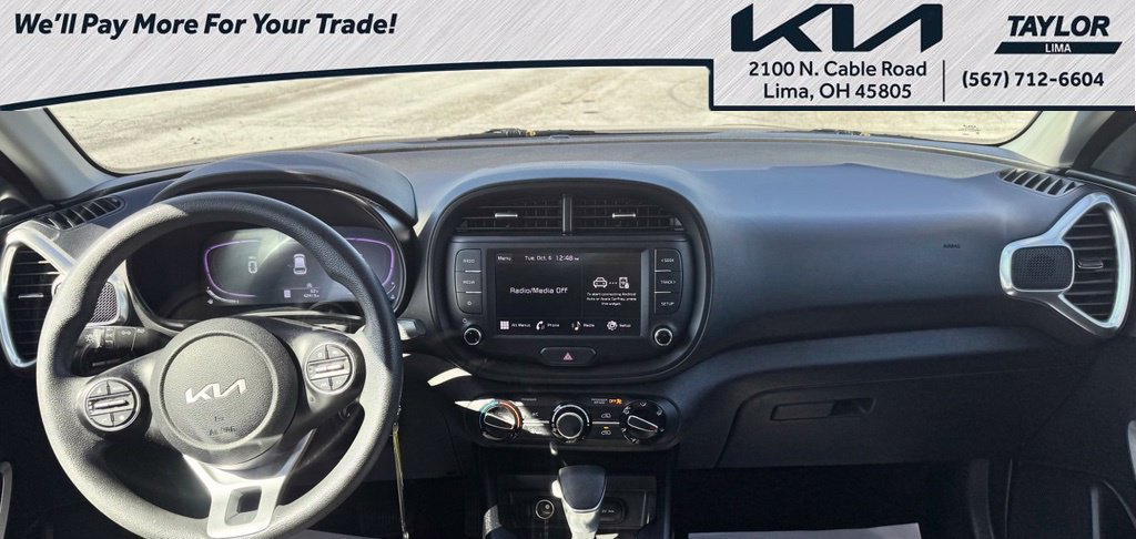 Used 2025 Kia Soul LX w/ LX Technology Package FWD image 10