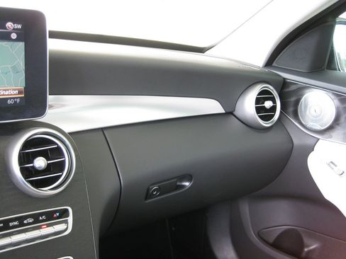 Used 2017 Mercedes-Benz C 300 Sedan image 21