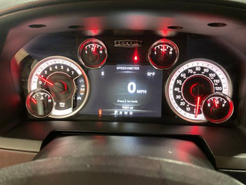 Used 2018 RAM 1500 Laramie w/ Convenience Group image 26