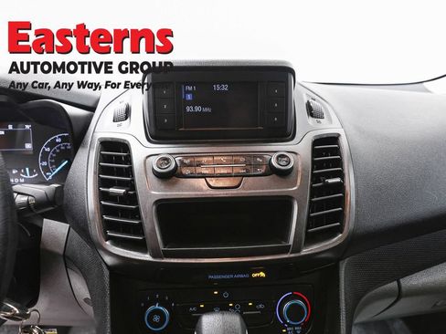 Used 2019 Ford Transit Connect XL FWD image 11