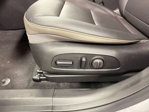 Certified 2024 Chevrolet Trax ACTIV w/ Driver Confidence Package image 13