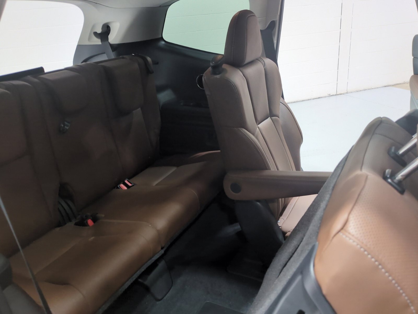 Used 2019 Subaru Ascent Touring w/ Popular Package #2 AWD/4WD image 13