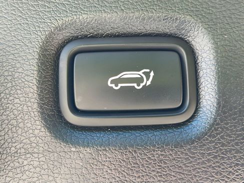 Used 2023 Hyundai Santa Fe SEL image 29