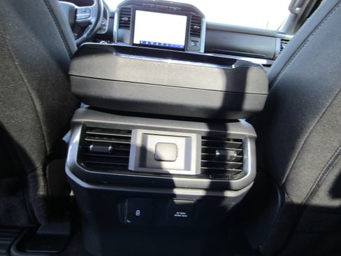 Certified 2022 Ford F150 XLT w/ Equipment Group 302A High image 28