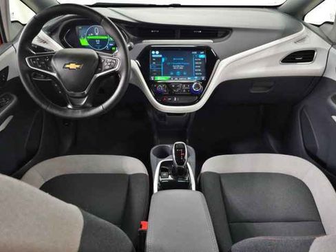 Used 2017 Chevrolet Bolt LT FWD image 14