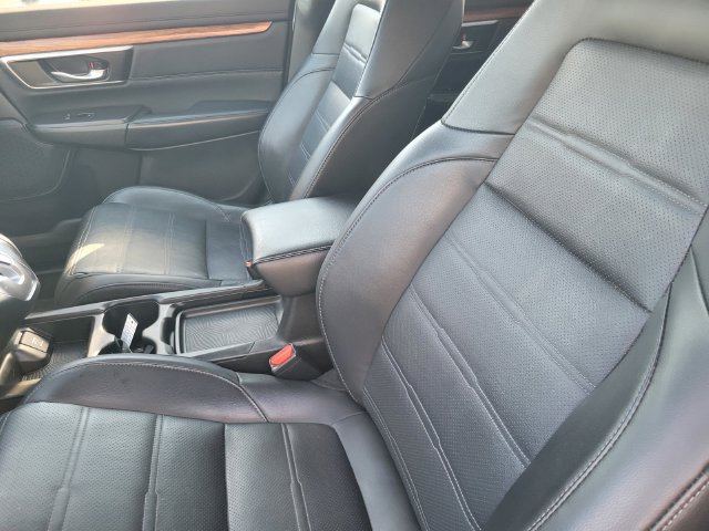 Used 2019 Honda CR-V Touring image 11