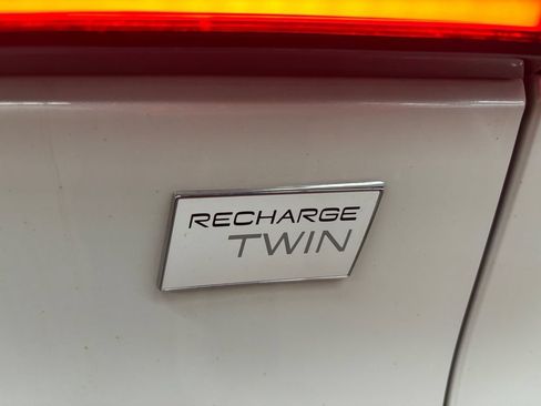 Used 2023 Volvo C40 P8 Recharge Ultimate AWD/4WD image 32