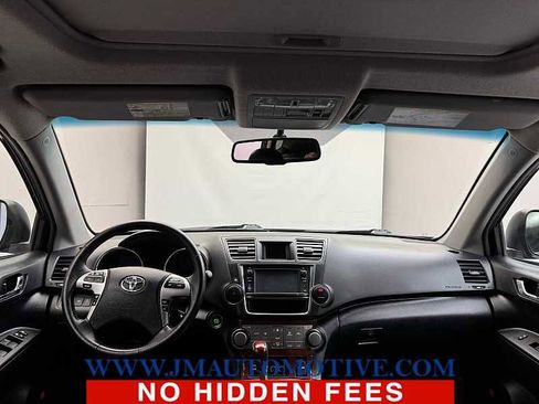 Used 2013 Toyota Highlander Limited image 12