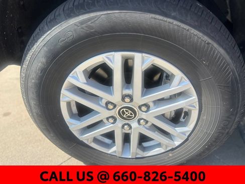 Used 2024 Toyota Tundra SR5 AWD/4WD image 9