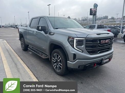 Used 2023 GMC Sierra 1500 AT4 w/ AT4 Premium Package image 7