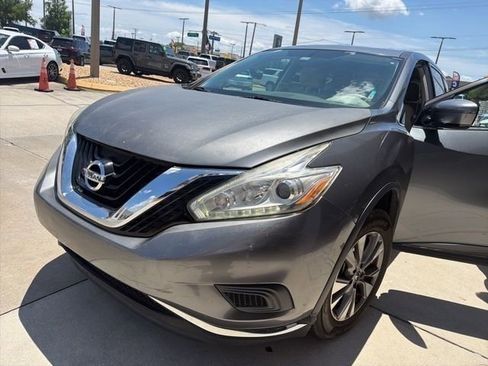 Used 2016 Nissan Murano S FWD image 1