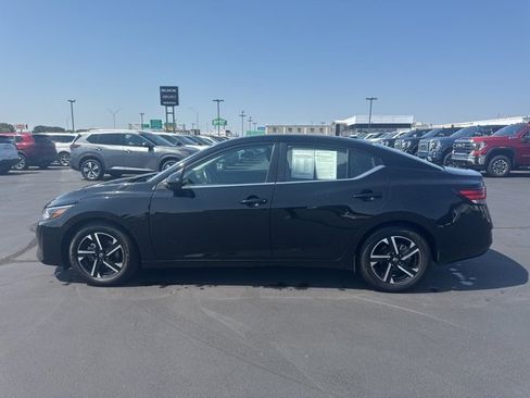 Used 2024 Nissan Sentra SV image 6