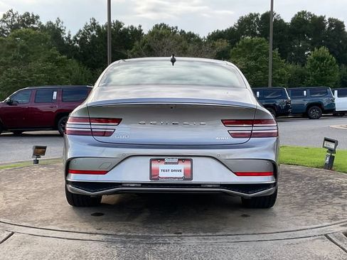 Used 2025 Genesis G80 2.5T Advanced AWD/4WD image 6