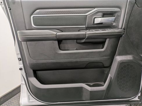 Used 2025 RAM 3500 Big Horn image 8