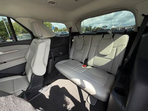 Certified 2026 Ford Explorer Active w/ Active Comfort Package RWD image 37