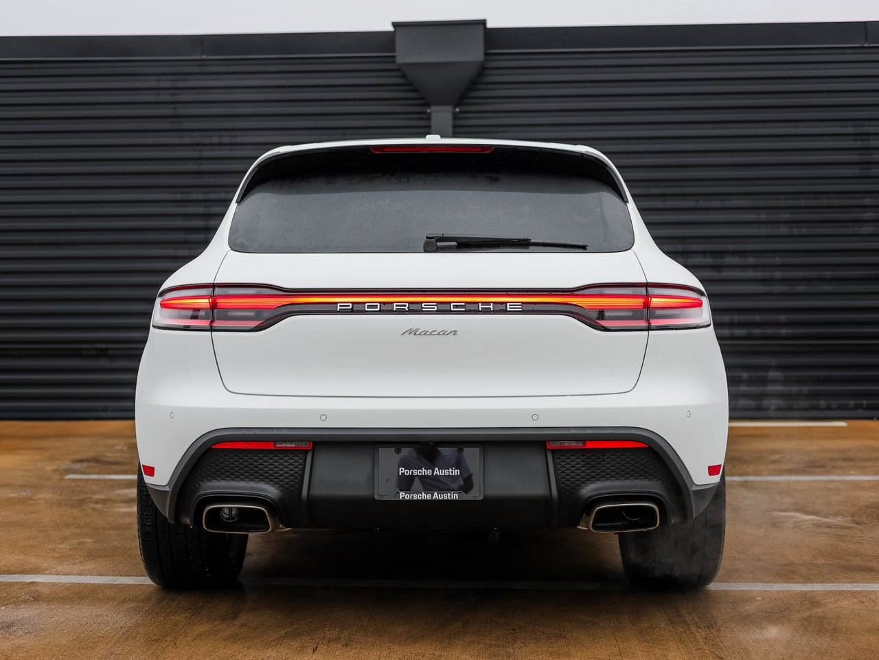 Certified 2026 Porsche Macan AWD/4WD image 6
