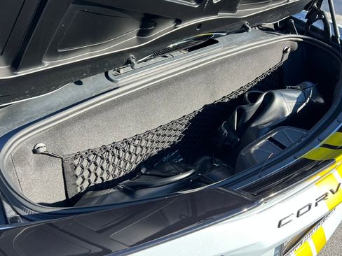 Used 2023 Chevrolet Corvette Stingray Premium Conv w/ Z51 Performance Package image 13